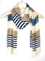 Neutral color pattern scarf